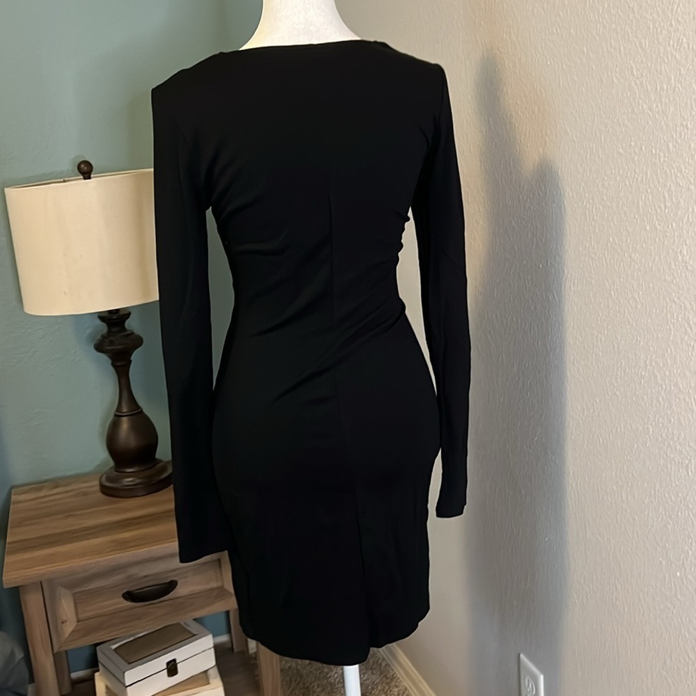 Silence + Noise Deep VNeck Faux Wrap Dress Size Small - Picture 4 of 15